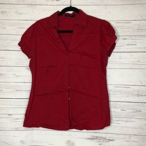 Solid red, short sleeved women’s blouse